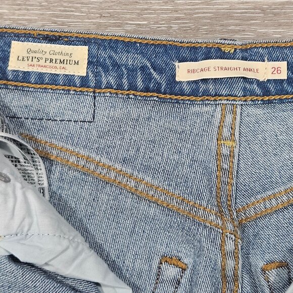Levi’s Premium Ribcage Straight Ankle Jeans Women’s Size 26 High Rise Button Fly - Picture 3 of 11
